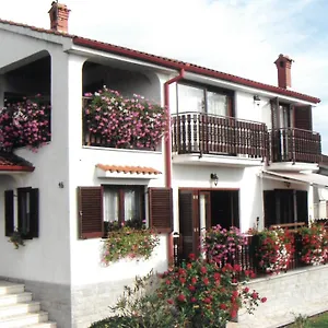 https://apartments-peric-opatija.primorje-gorskikotar.com