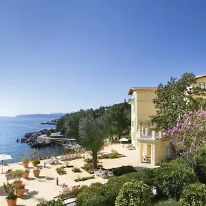 https://remisens-villa-belvedere.primorje-gorskikotar.com